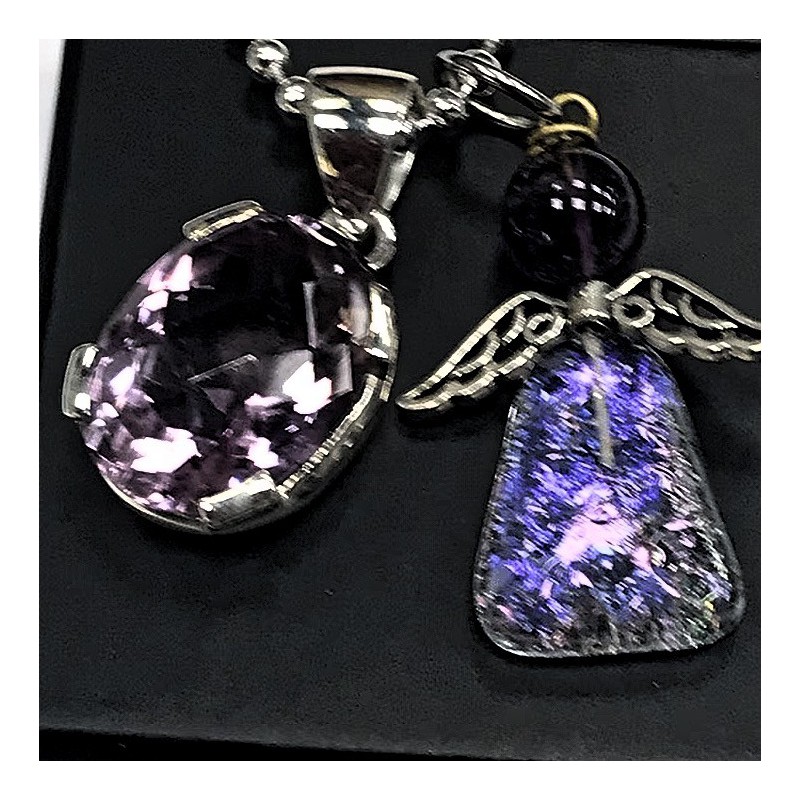 Smukt ametyst med englevedhæng