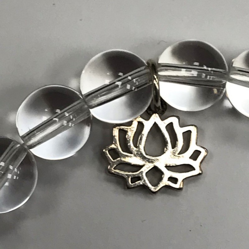 Bjergkrystal armbånd med lille sølvvedhæng