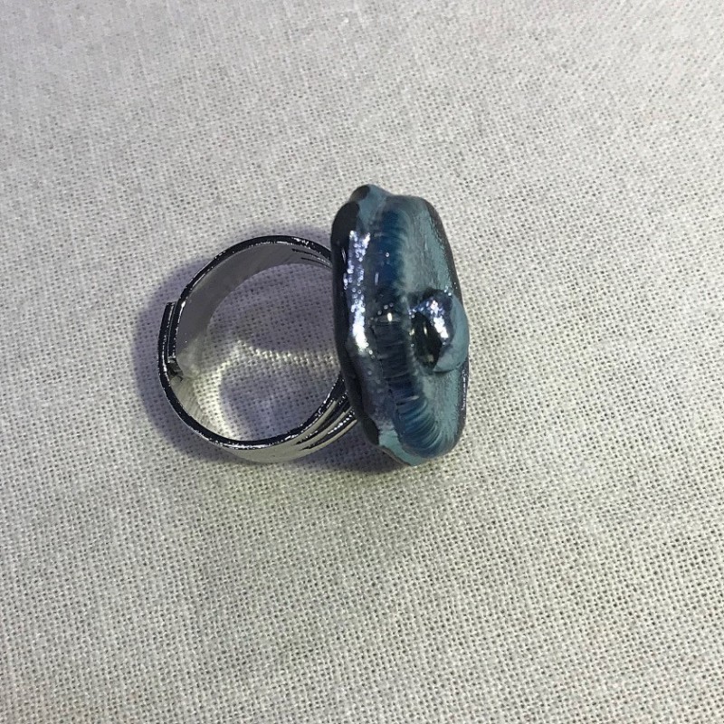 Smuk lys blå/grålig glasring