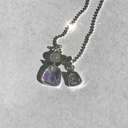 Skinnende engel med akvamarin