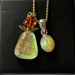 Opal og smuk, smuk engel...