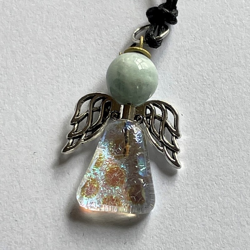 Smuk Raguel englesmykke