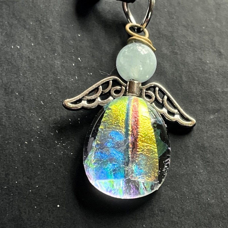 Gylden engel med akvamarin