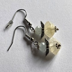 Engle med akvamariner og...