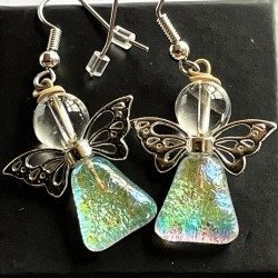 Smukke blågrønne engleøreringe