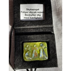 Lyse grønne engle i lille bog