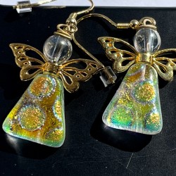 Øreringe der skinner