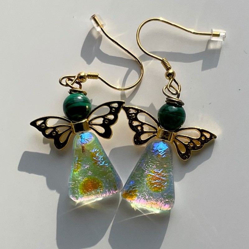 Øreringe der skinner