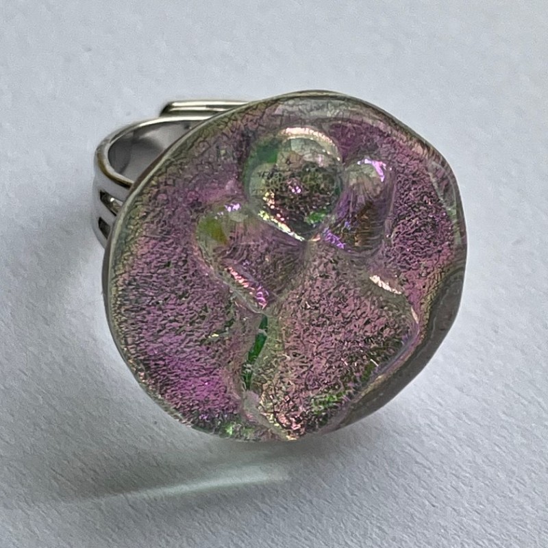 Der gemmer sig en engel i min ring