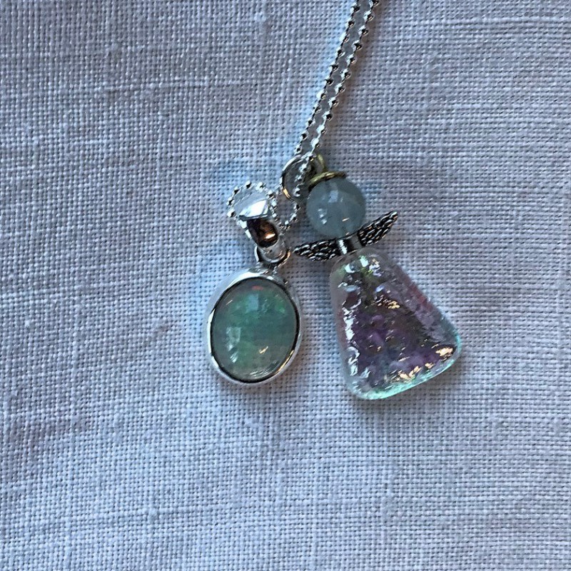 Grønne hjerter i lys og mørke nuancer