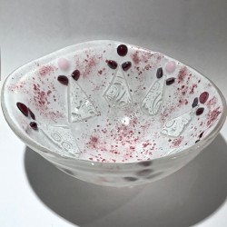 Engleskål i lys rød og lilla farver