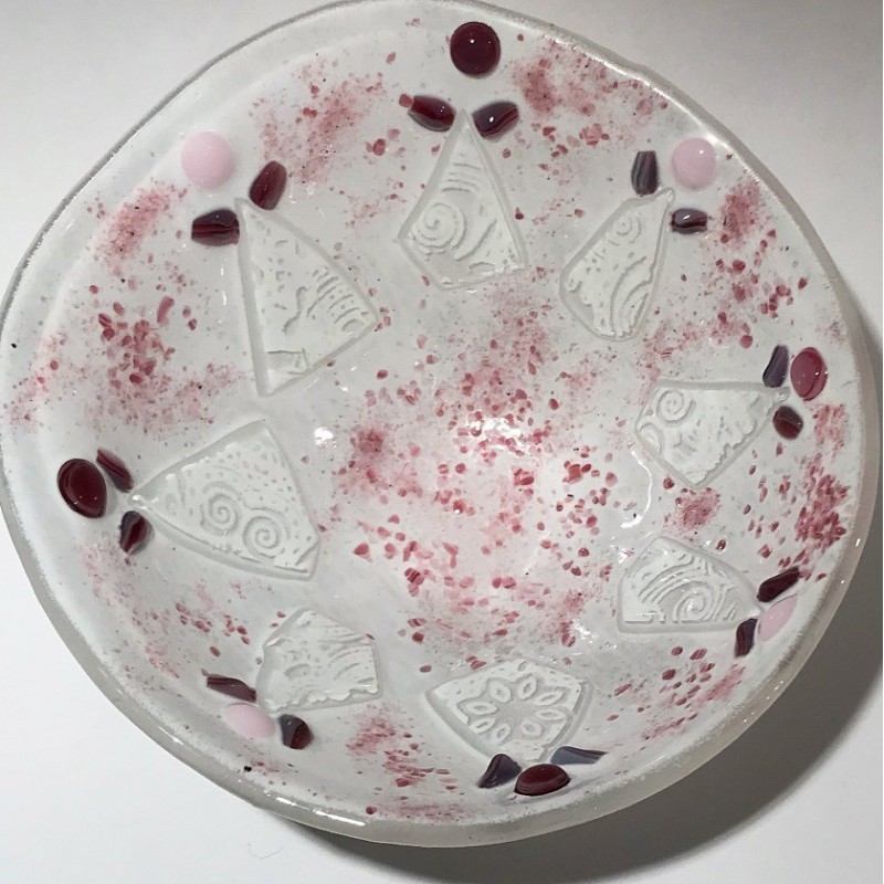 Engleskål i lys rød og lilla farver