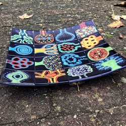 Smukt fad med træer