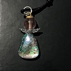 Engel i kæde med farver